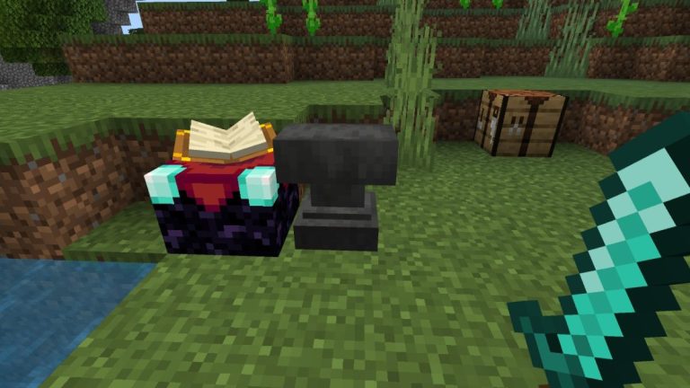 The best armor enchantments in Minecraft