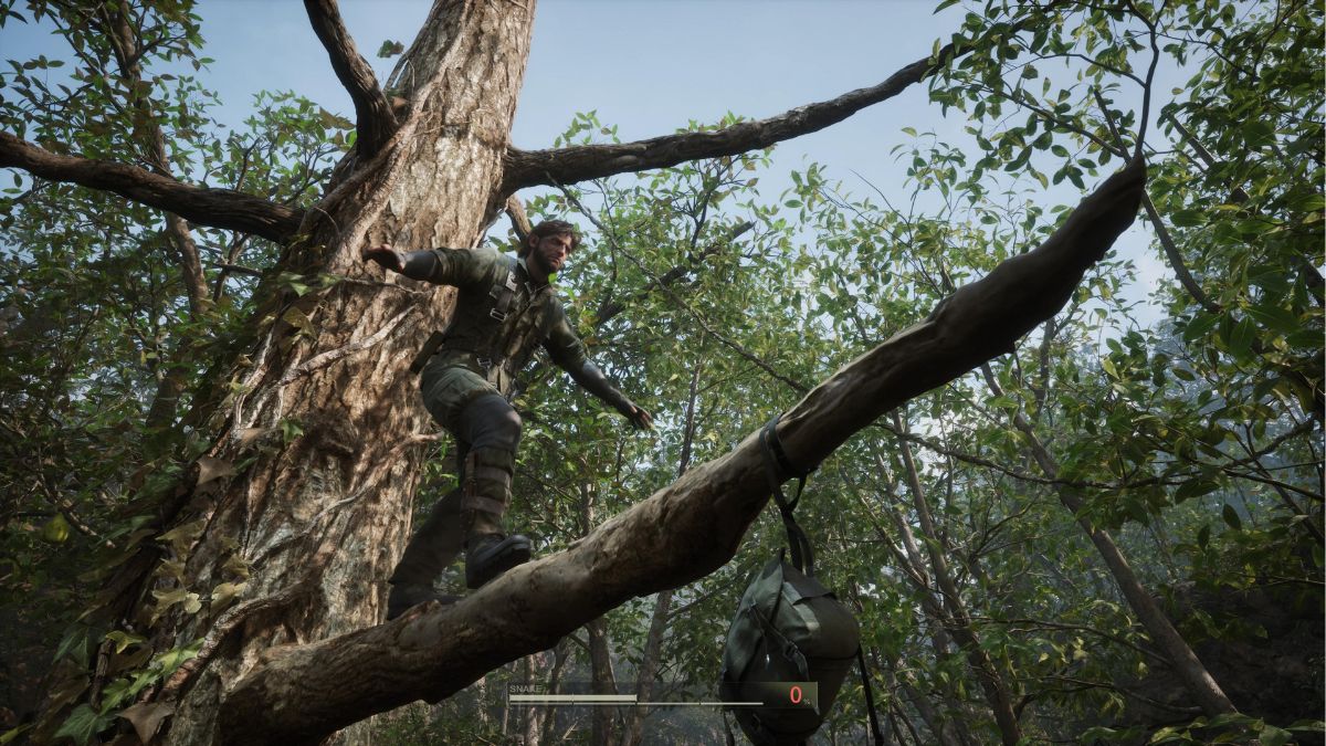 Naked-Snake-climbing-up-a-tree-in-Metal-Gear-Solid-Delta-Snake-Eater