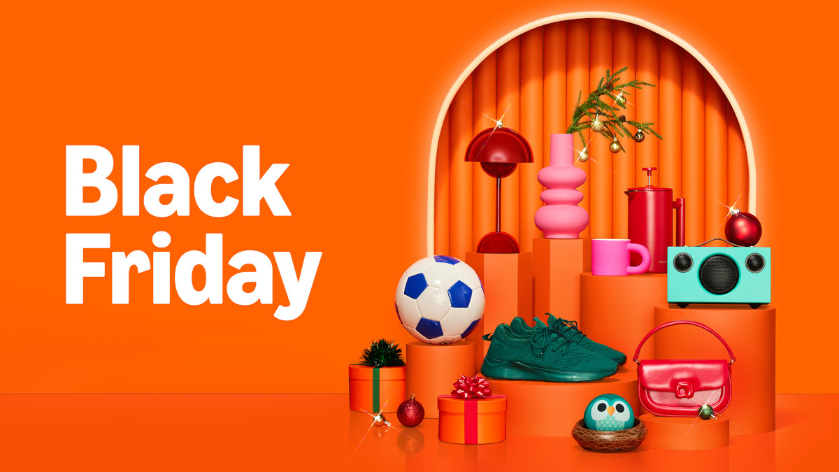 Amazon's Black Friday 2024 banner