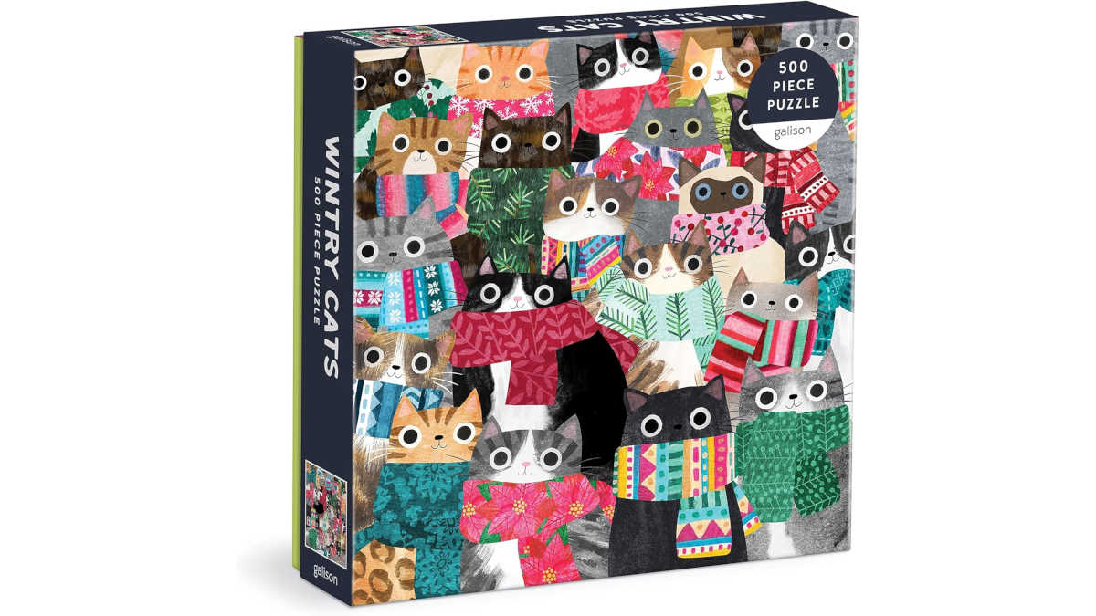 Wintry cats in scarves jigsaw puzzle