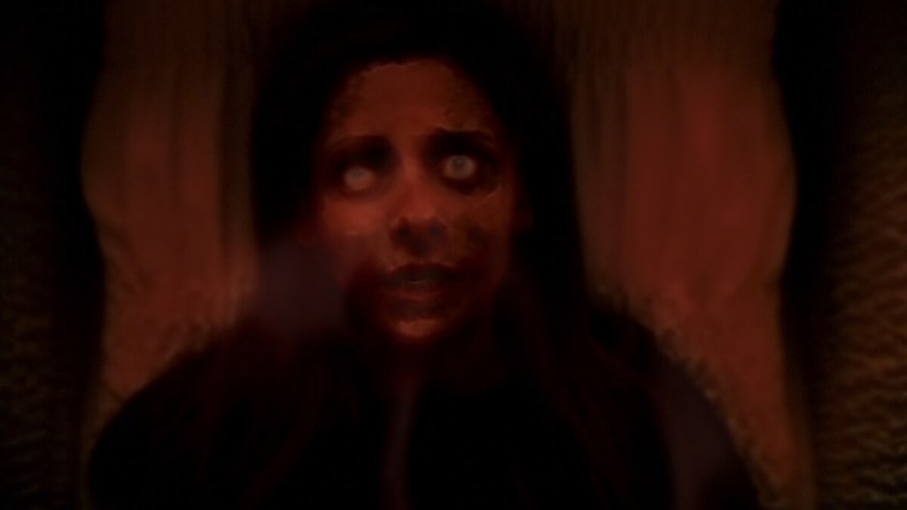 Buffy the Vampire Slayer screenshot of zombie Buffy.