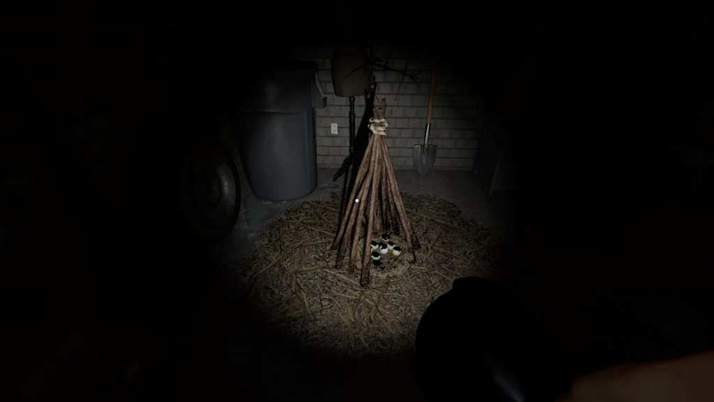 A Forest Minion nest in the garage at 6 Tanglewood Drive in Phasmophobia