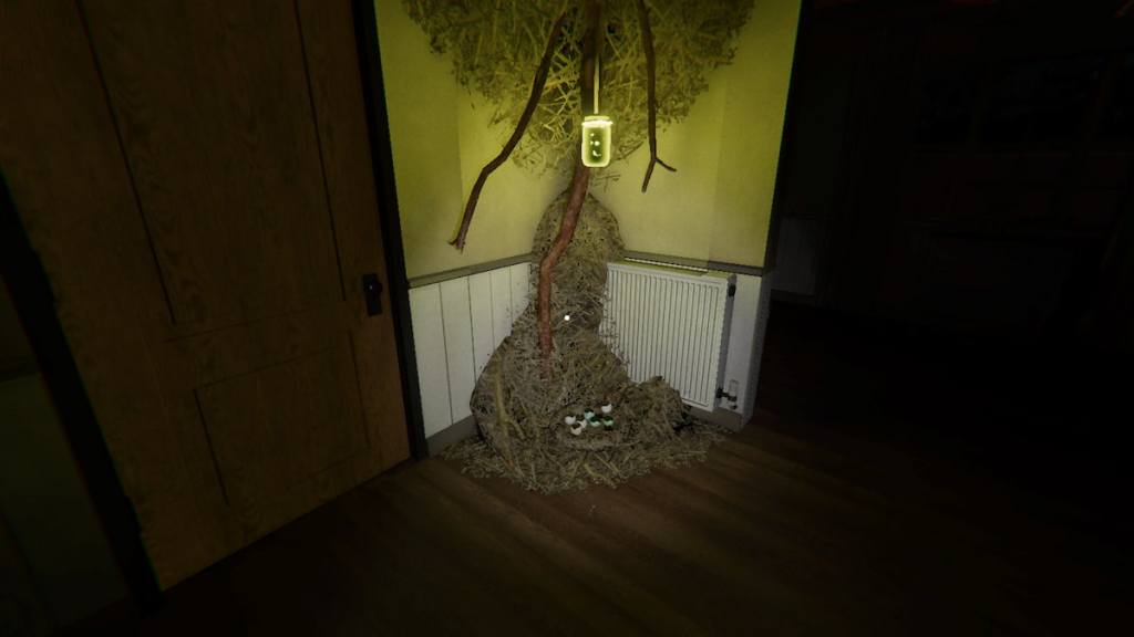 Forest Minion nest in hallway at 13 Willow Street in Phasmophobia