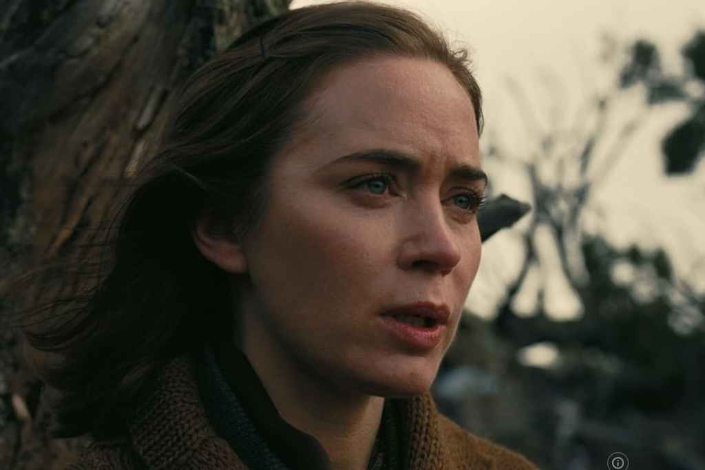 Emily Blunt acting in Oppenheimer (2023).