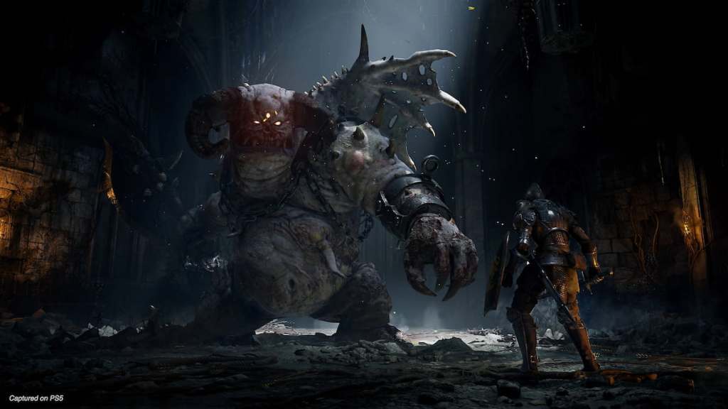 Demon's Souls remake screenshot of a boss fight