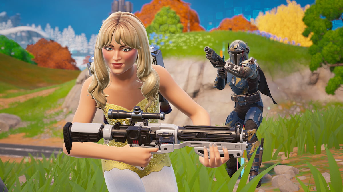 Sabrina Carpenter running with a Mandalorian in Fortnite