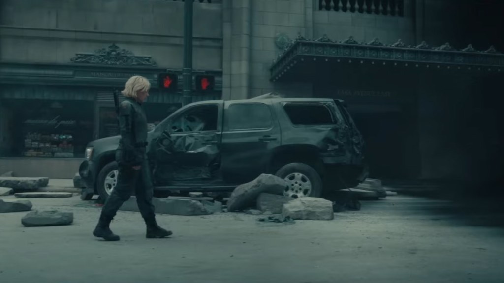 Yelena walking into a dark cloud in thunderbolts