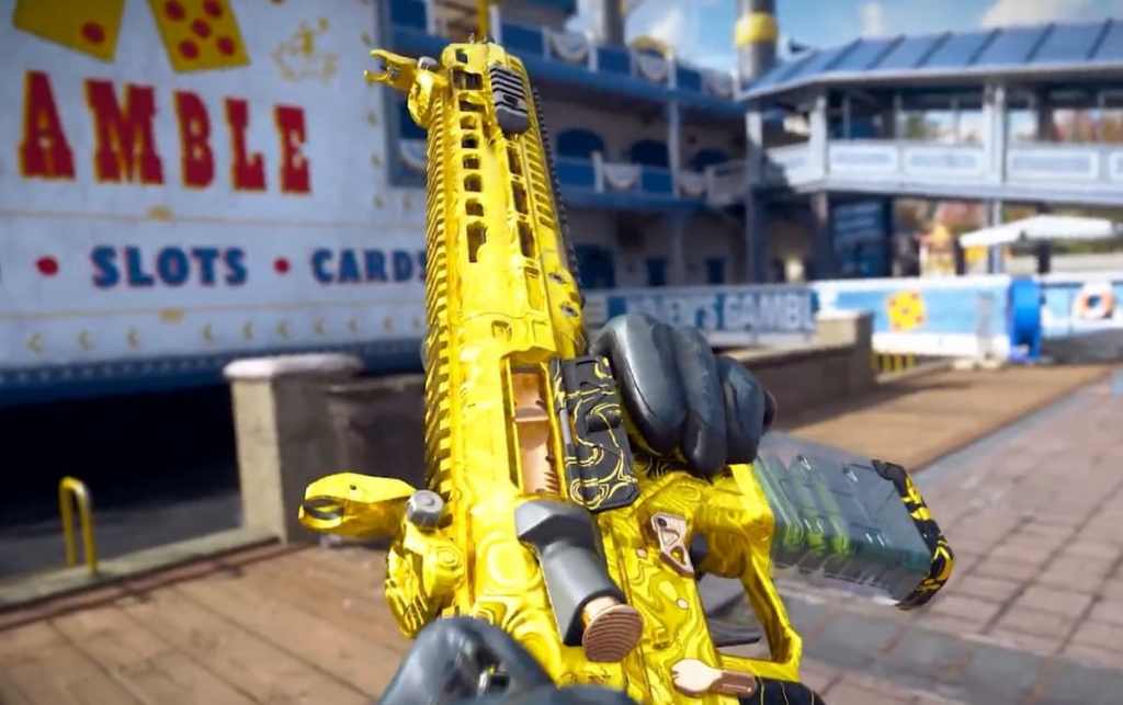 BO7 Warzone camo Golden Damascus