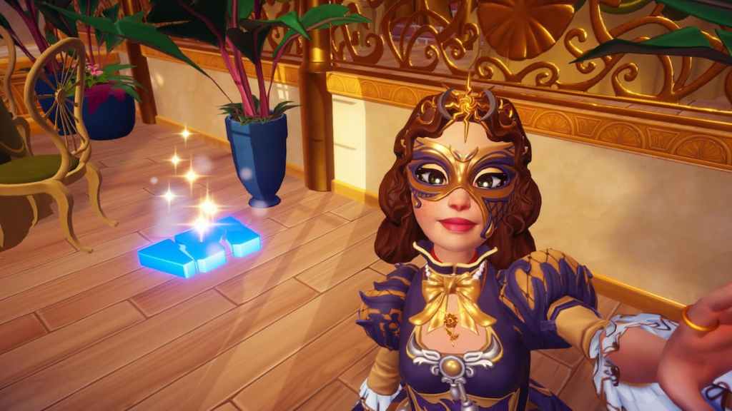 Taking a picture with a haunted tablet on the ground in DDV