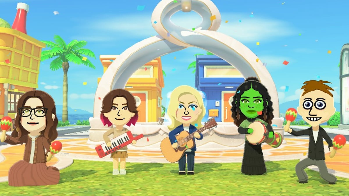 A group of five Miis performing together in tomodachi life living the dream